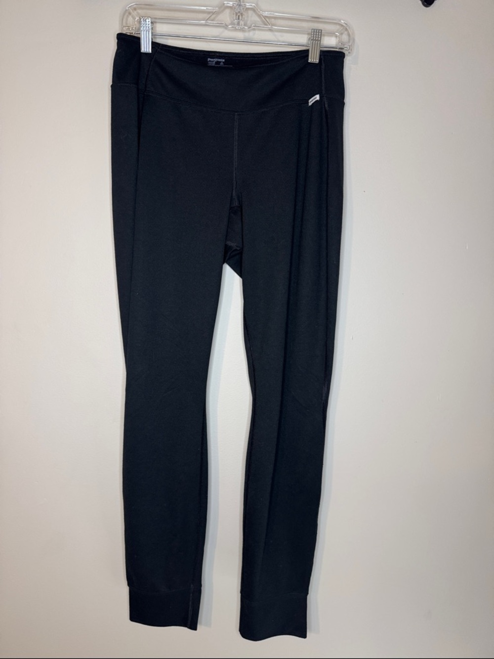 Patagonia Black Base Layer Performance Joggers Leggings - L
